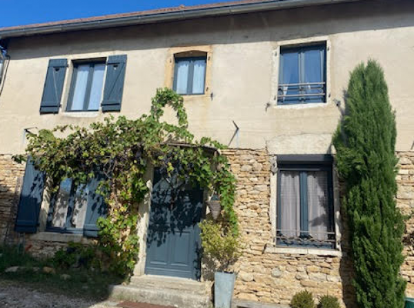 Offres de vente Maison Hières-sur-Amby 38118